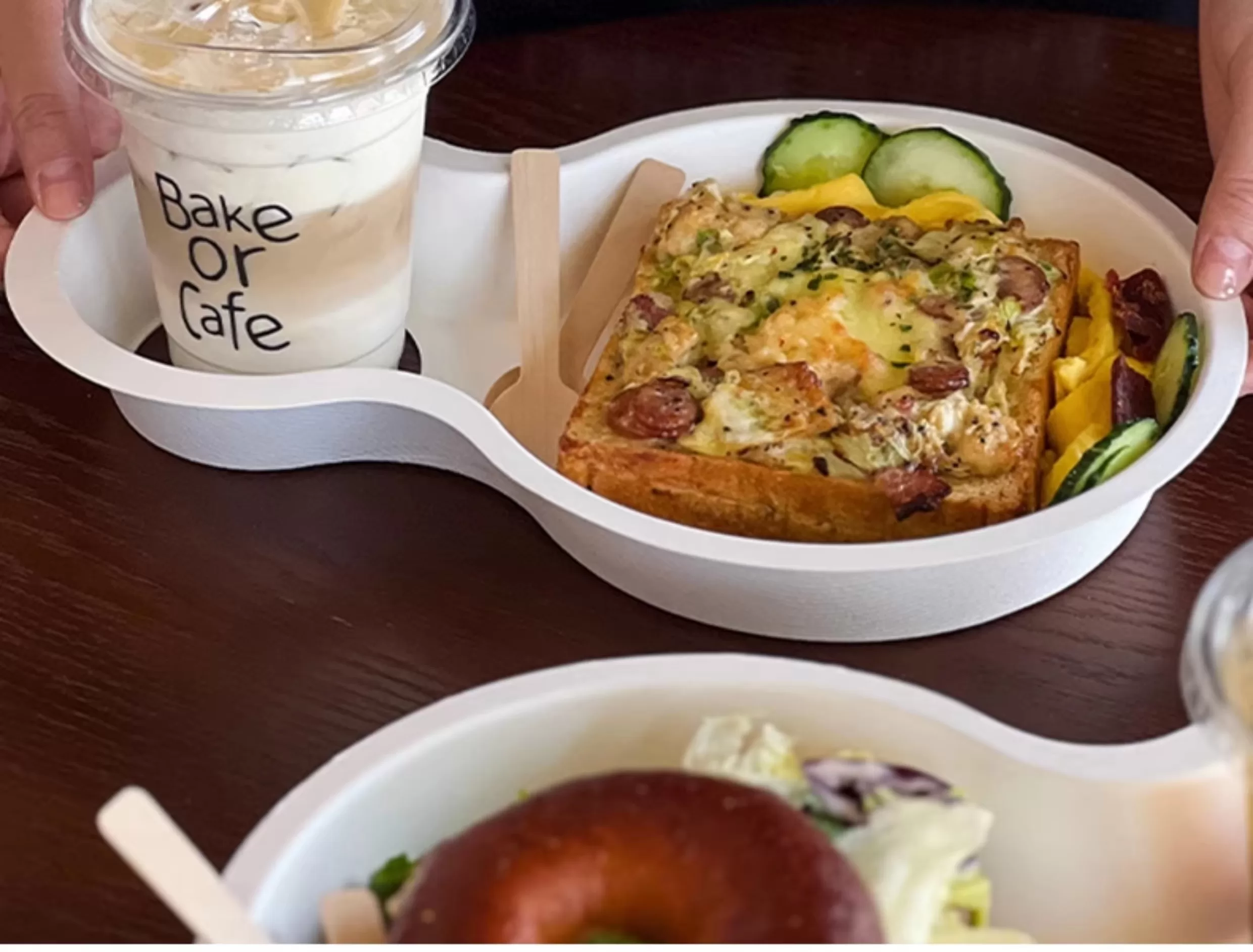 Biodegradable Paper Pulp Lunch Trays – Custom Logo Eco-Friendly 3-Compartment Disposabl... - SKU PDH22073 - UGI Packaging