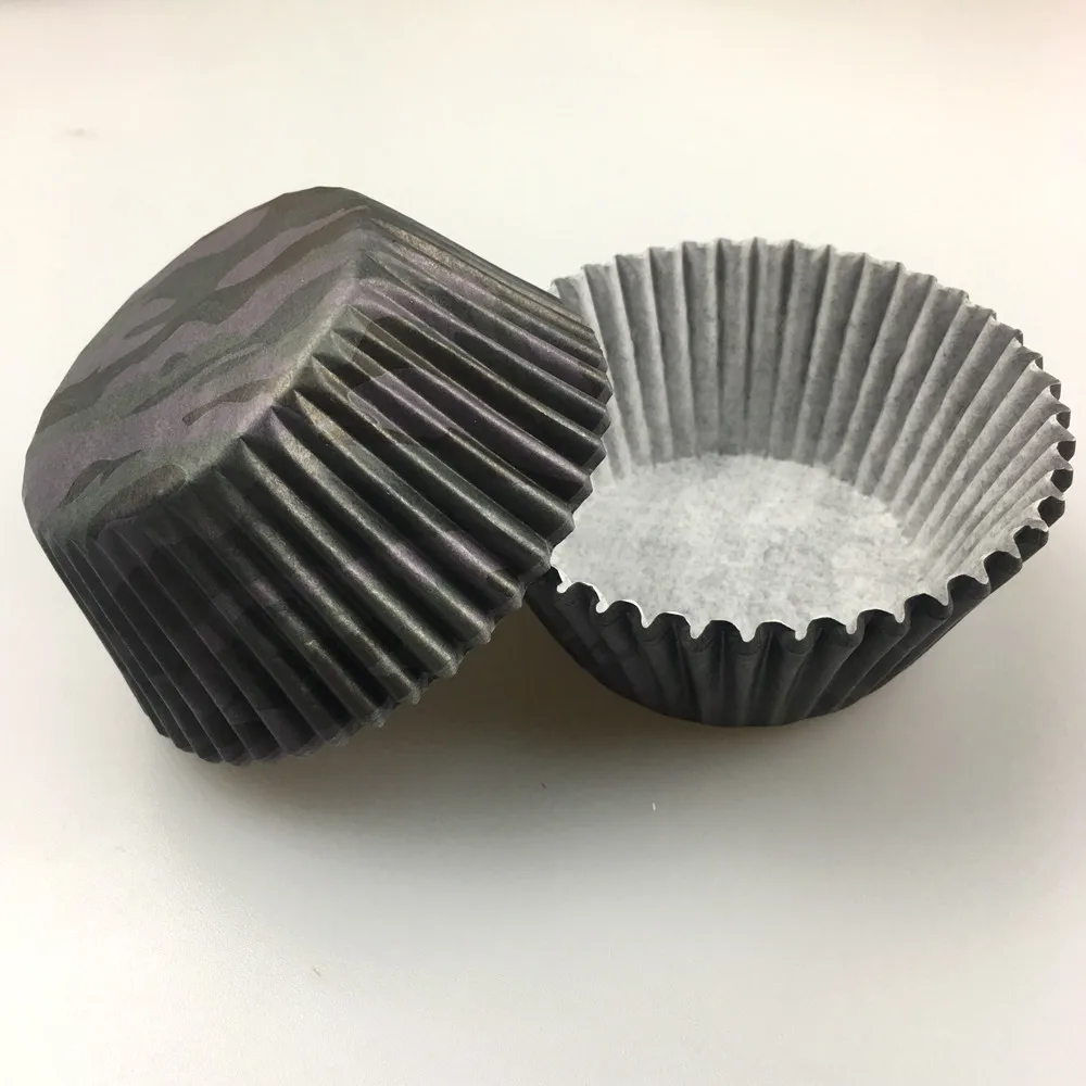 50pcs Animal Pattern Cupcake Liners – White Cow, Zebra, Leopard, Camouflage & Stripes – Greaseproof Baking Cups for Family, Birthdays, Christmas, Parties, Muffins & Cake Holders - 图片 4