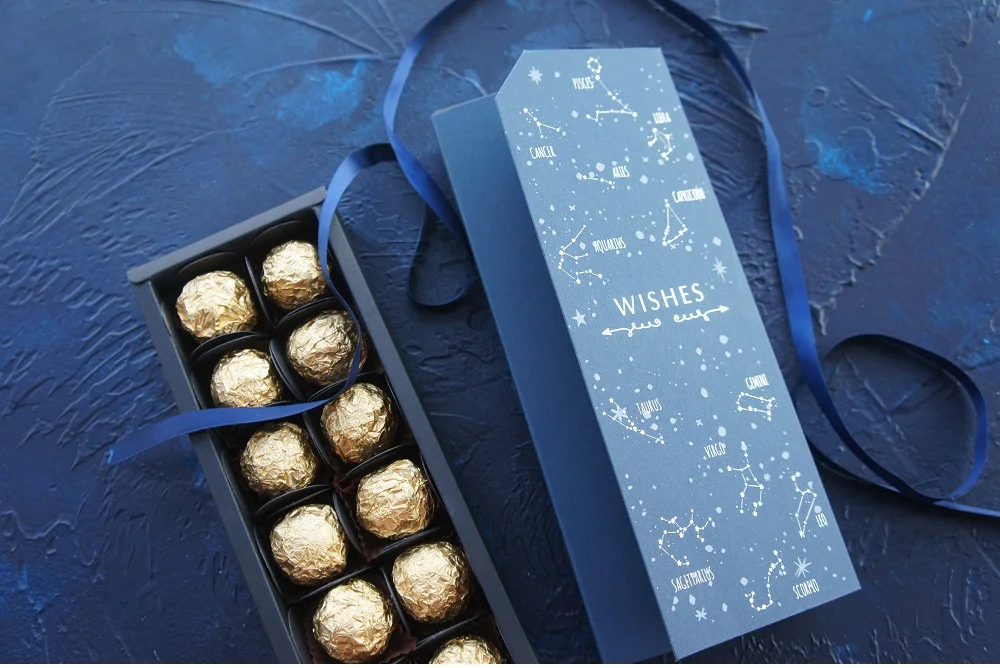 Chocolate Paper Gift Box – Perfect for Valentine's Day, Christmas, Birthdays, and Parties. Ideal for packing chocolates, small gifts, or treats with a festive and elegant presentation design. 5