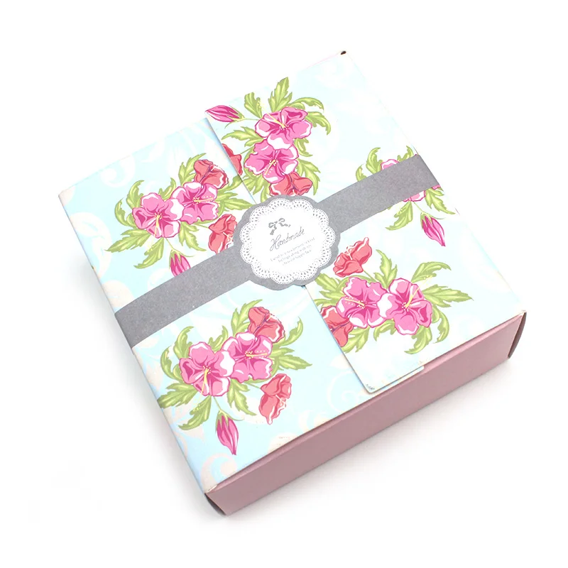 30pcs Handmade Self-Adhesive Seal Stickers for Gift Tins, Boxes, Bags – Decorative Labels for DIY Crafts, Party Packaging, Bakery Wrapping, Envelope Sealing, Thank You Tag Decor