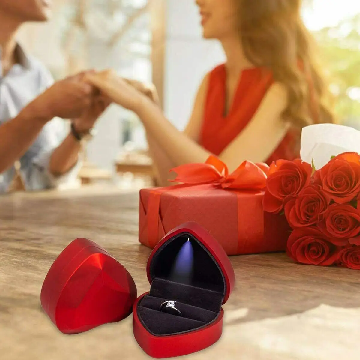 Luxury Heart-Shaped LED Light Ring Box – Elegant Velvet Display Case for Ring or Pendant with Built-in Light – Perfect for Wedding, Proposal, Engagement, Anniversary, Birthday, or Gift-Giving - 图片 2