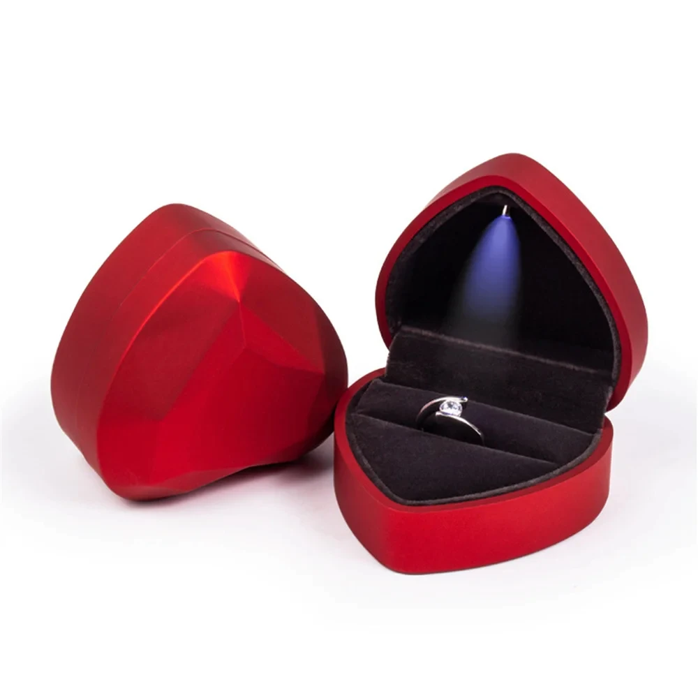 Luxury Heart-Shaped LED Light Ring Box – Elegant Velvet Display Case for Ring or Pendant with Built-in Light – Perfect for Wedding, Proposal, Engagement, Anniversary, Birthday, or Gift-Giving