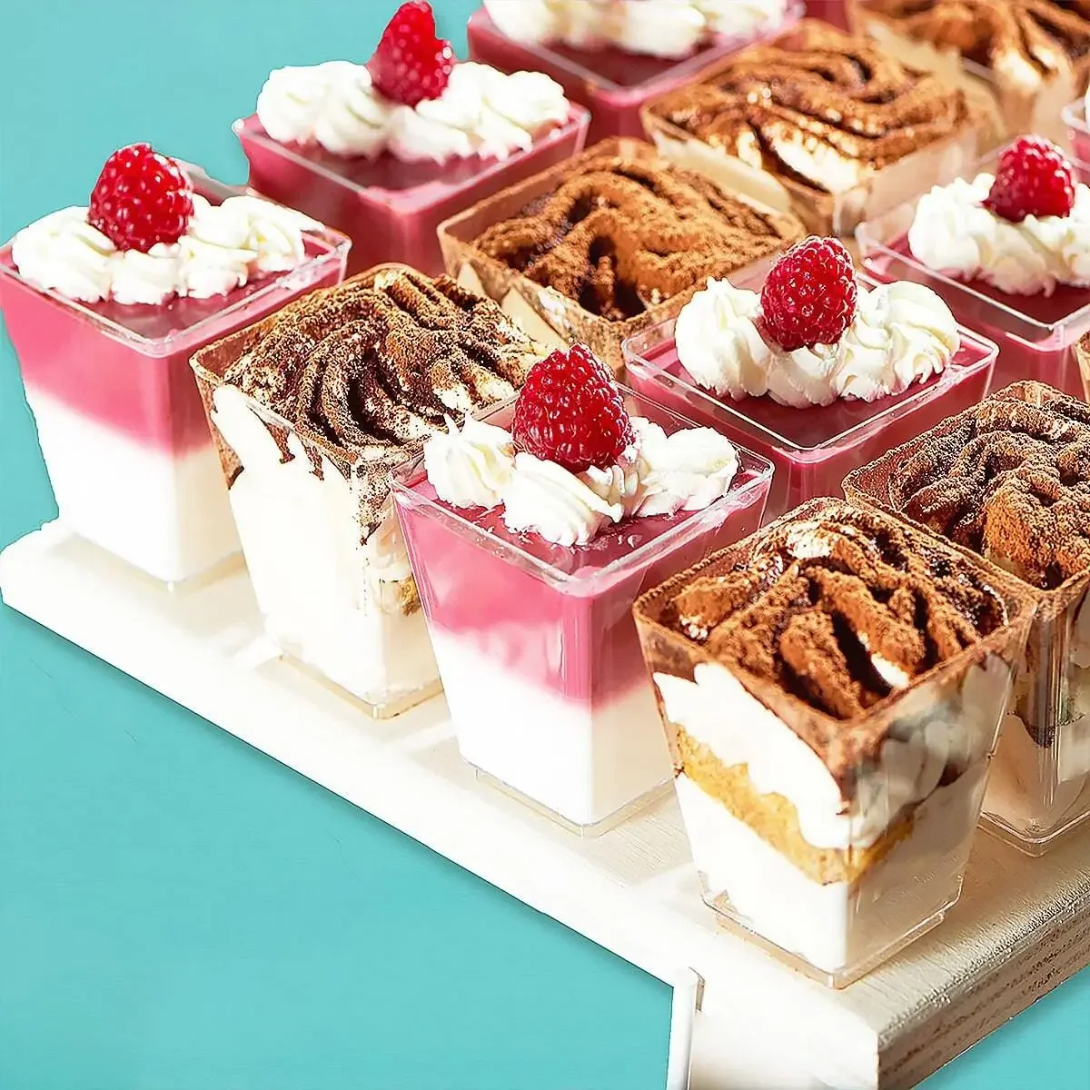 Clear Plastic Dessert Cups – Square Trapezoid Disposable Mini Containers for Pudding, Jelly, Mousse, Cake, Sauces – Elegant Transparent Design for Parties, Weddings, Catering Events - 图片 5