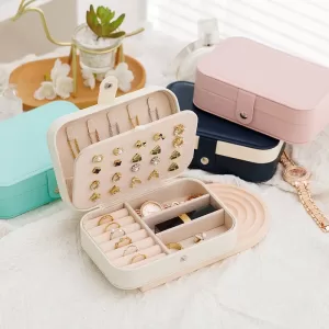 Travel Jewelry Organizer | Compact Leather Storage Box for Earrings, Rings, Necklaces, and More. Ideal for Travel, Display, and Daily Use. Stylish, Durable, and Customizable.