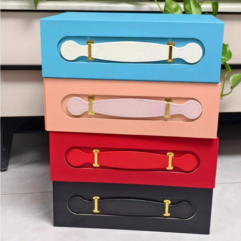 In Stock – Foldable Magnetic Gift Box with Handle, Matt Lamination & Embossed Logo – Rectangular Paperboard Packaging for Baby Gifts, Toys, Clothes – Ready to Ship – Elegant & Durable Design - 图片 18