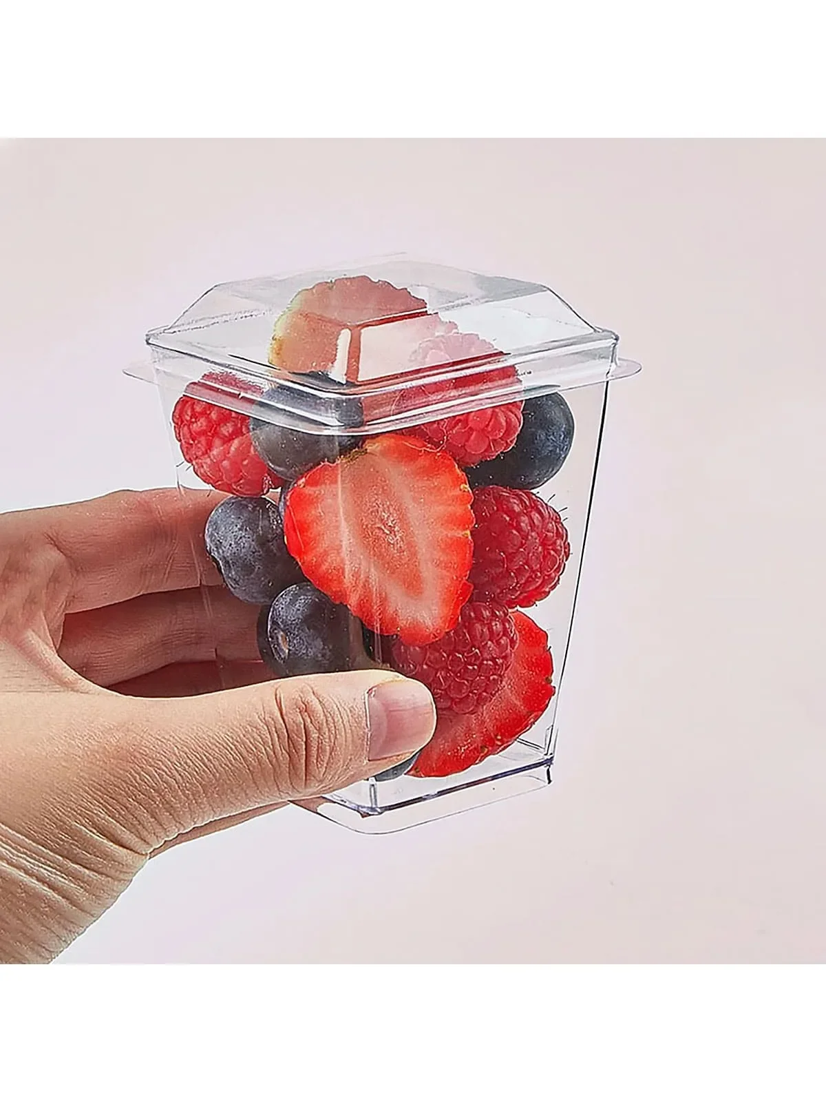 Clear Plastic Dessert Cups – Square Trapezoid Disposable Mini Containers for Pudding, Jelly, Mousse, Cake, Sauces – Elegant Transparent Design for Parties, Weddings, Catering Events - 图片 7