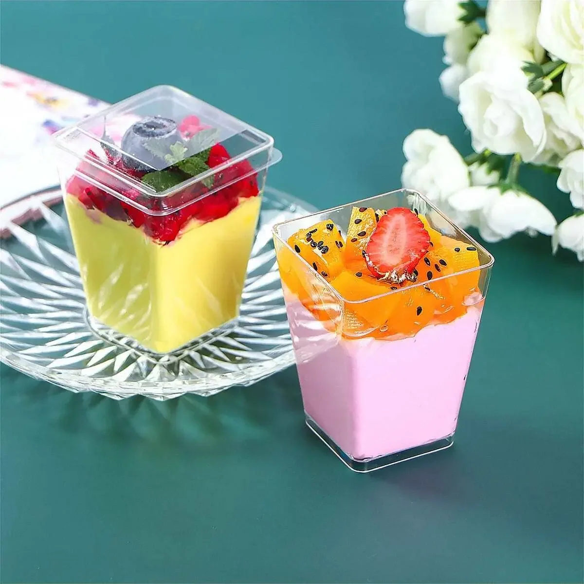 Clear Plastic Dessert Cups – Square Trapezoid Disposable Mini Containers for Pudding, Jelly, Mousse, Cake, Sauces – Elegant Transparent Design for Parties, Weddings, Catering Events
