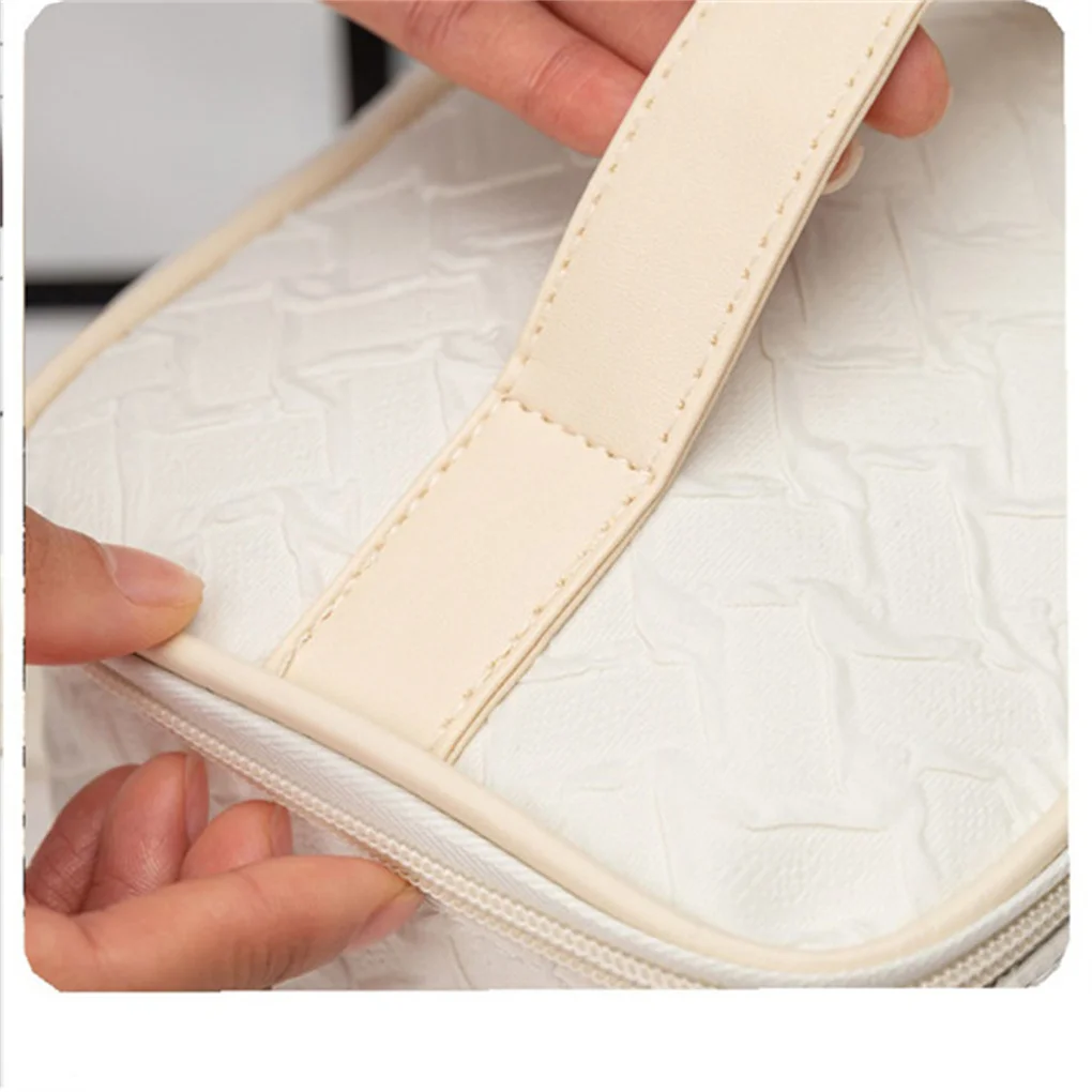 White Large-Capacity Travel Makeup Bag – Premium Stain-Resistant PU Leather Cosmetic Organizer – Multi-Functional, Handheld Square Design for Toiletries, Skincare, and Daily Beauty Essentials 5
