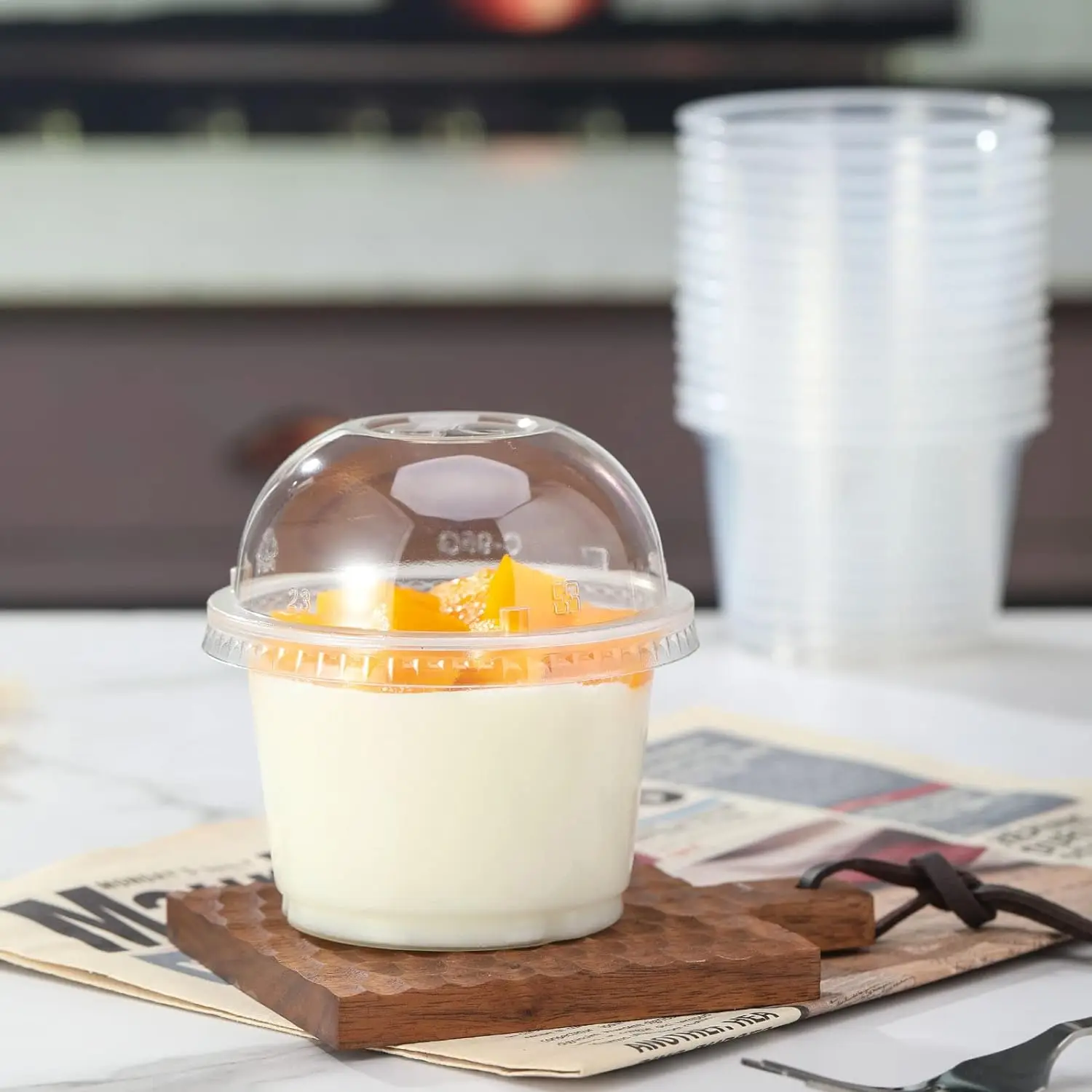 50/100PCS 250ML Clear Disposable Plastic Dessert Cups with Dome/Flat Lids – Ideal for Ice Cream, Parfaits, Yogurt, Salads, Puddings, and Party Treats – BPA-Free, Leak-Resistant, Stackable 3