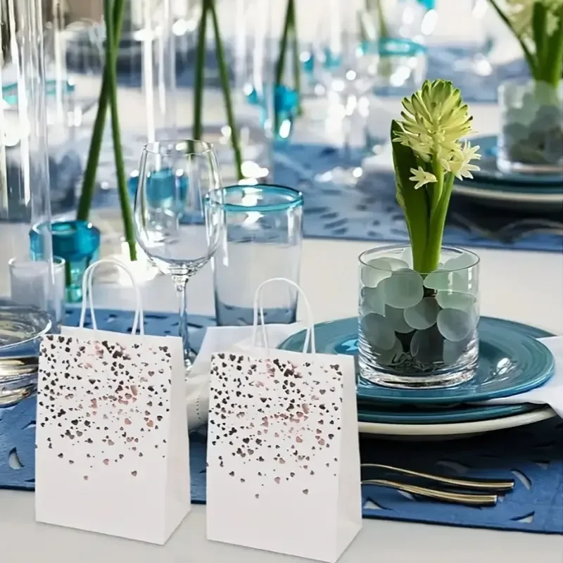 Recyclable Bronzing Love Kraft Paper Bags – Sturdy gift bags with handles, perfect for packing candy, cookies, or snacks. Ideal for weddings, birthdays, Christmas, and festive party decorations. 5