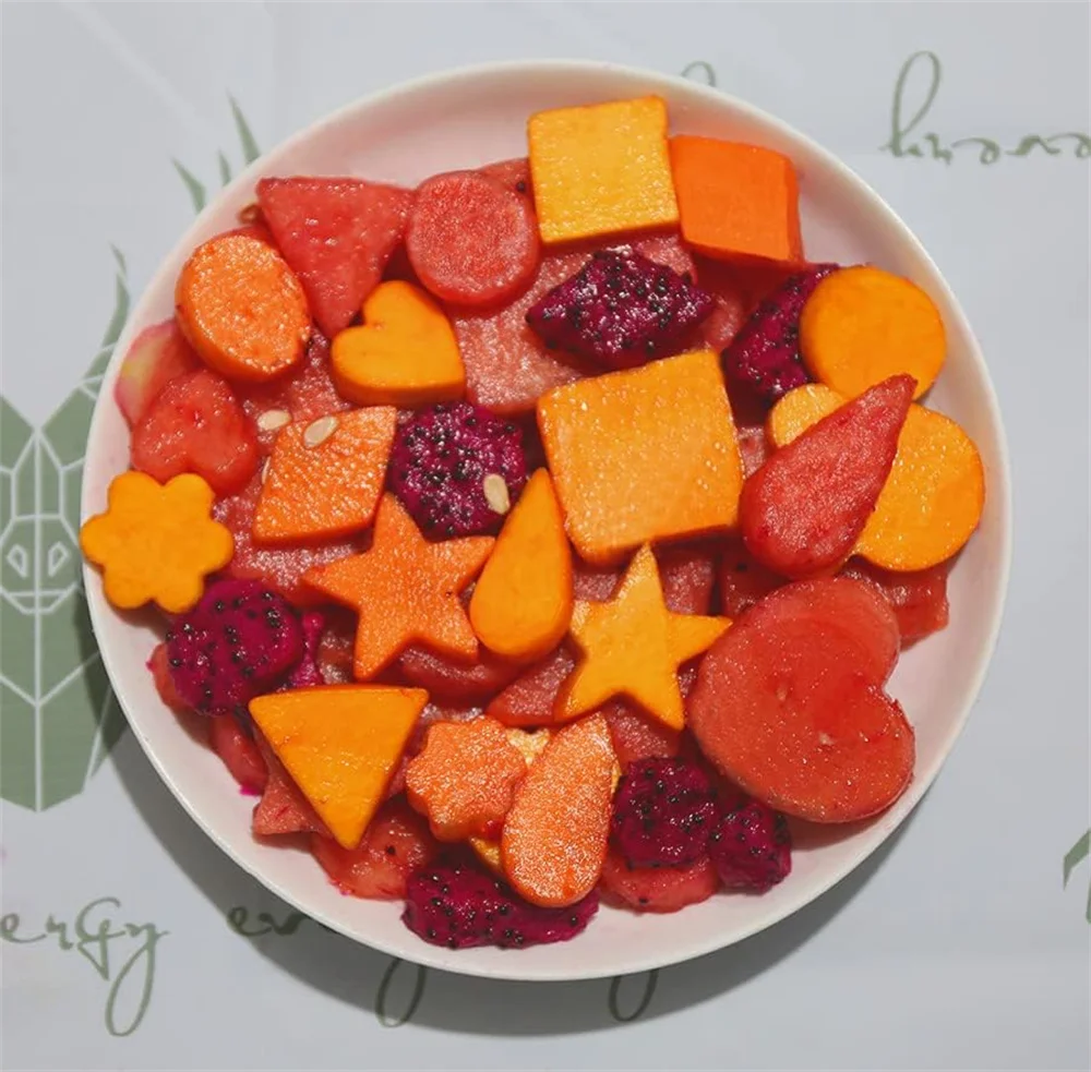 30pcs Stainless Steel Cookie Cutter Set – Includes various shapes for DIY fondant, cake decorating, and pastry making. Durable, easy to clean, perfect for baking lovers and creative kitchen use. 6