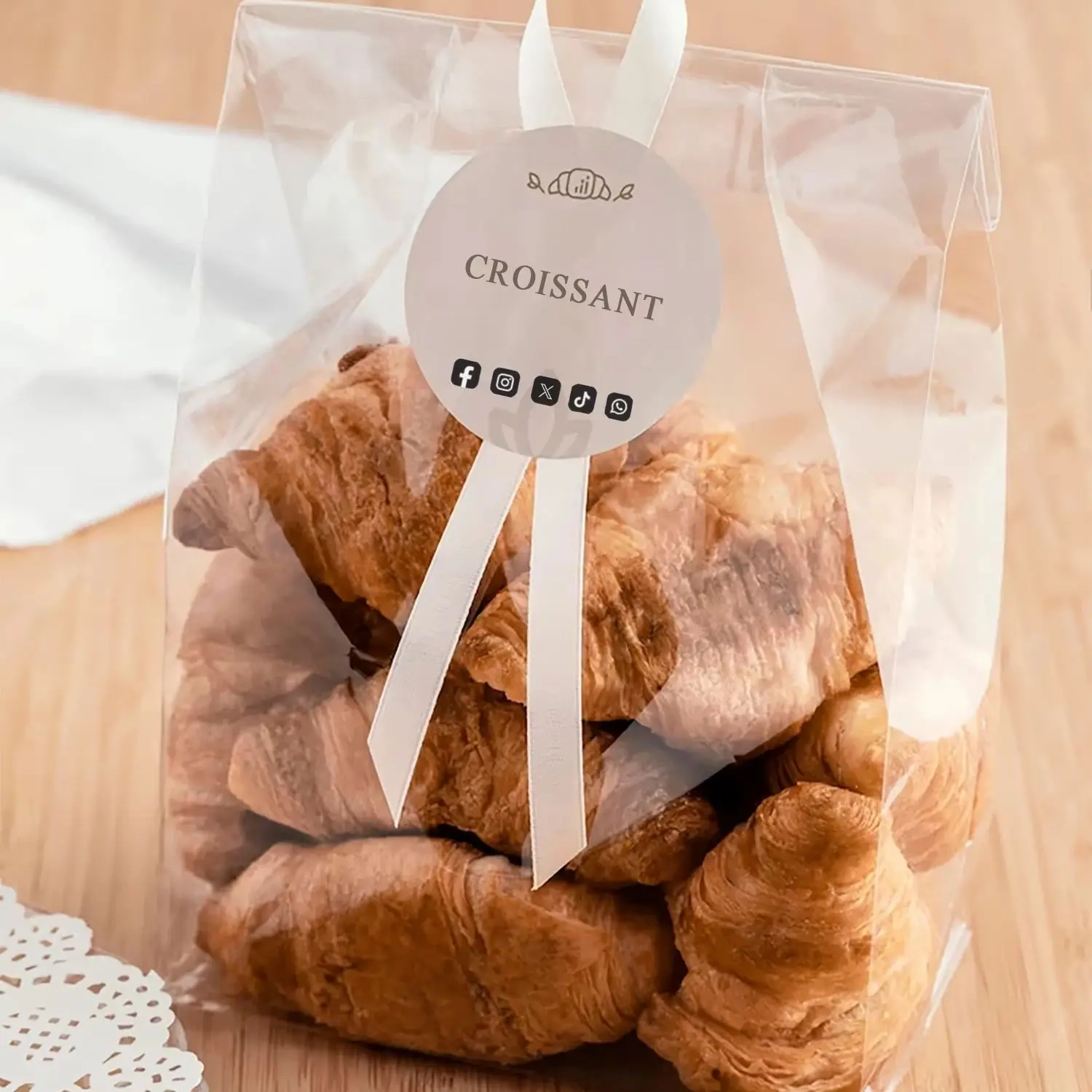 Custom Handmade with Love Stickers – Round & Square Self-Adhesive Labels for Bread, Baked Goods, Gifts, and Packaging. Durable, Personalized, Ideal for Homemade Branding. - 图片 4