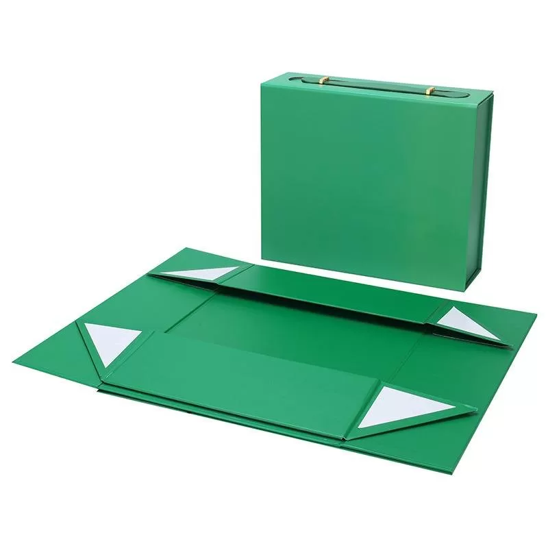 In Stock – Foldable Magnetic Gift Box with Handle, Matt Lamination & Embossed Logo – Rectangular Paperboard Packaging for Baby Gifts, Toys, Clothes – Ready to Ship – Elegant & Durable Design - 图片 8