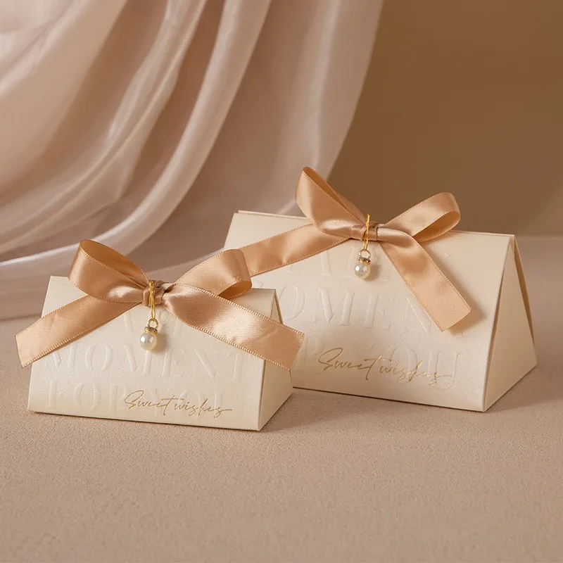 Triangular Champagne Wedding Gift Boxes – Candy Packaging Favor Boxes with Ribbon for Baby Shower, Engagement, Birthday, Party Decoration, Wooden Ring Box Style Design - 图片 14
