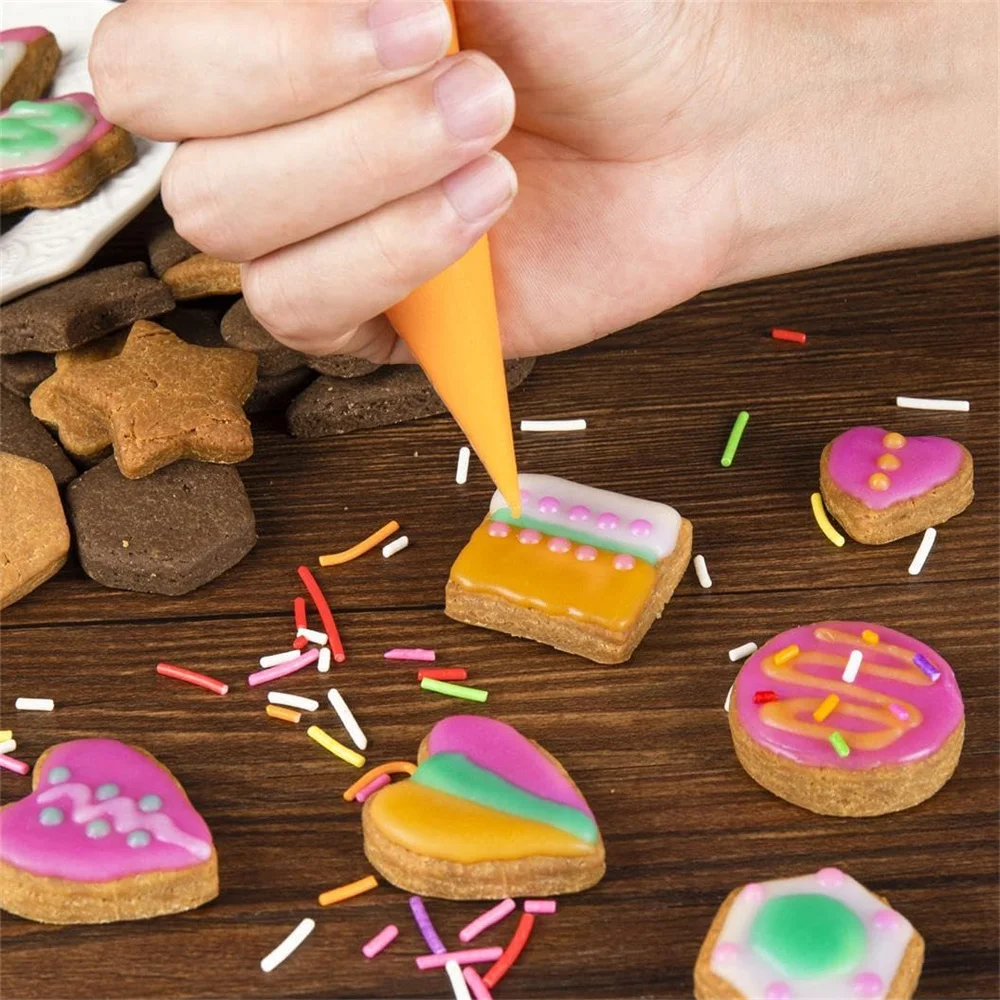 30pcs Stainless Steel Cookie Cutter Set – Includes various shapes for DIY fondant, cake decorating, and pastry making. Durable, easy to clean, perfect for baking lovers and creative kitchen use. 9