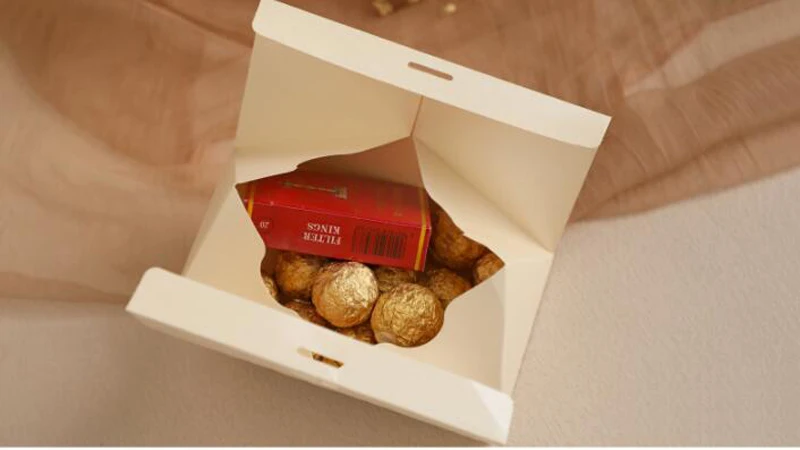 50PCS Kraft Paper Candy Gift Boxes with Ribbons – DIY Folding Favor Boxes for Wedding, Birthday, Baby Shower, Party Decorations – Elegant Bowknot Design – Easy Assembly – 6x6x10cm 2