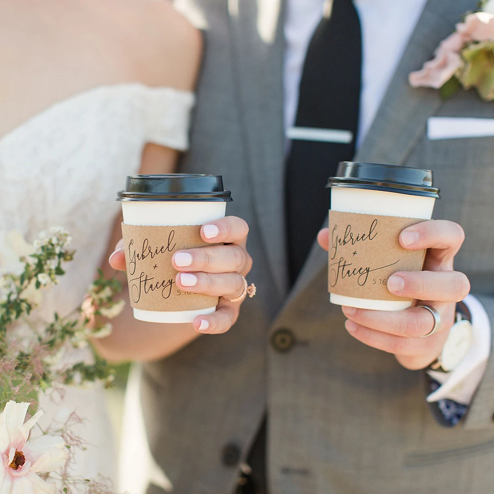 Personalized Disposable Ice Coffee Cup Sleeves Wedding Party Heat-Insulated Cup Holders Bar Reception Corrugated Paper Cup Covers for Hot and Cold Drinks DIY Beverage Accessories - 图片 6