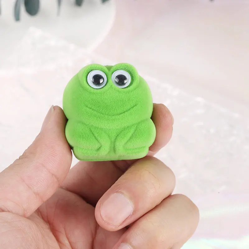 Velvet Jewelry Box Organizer – Cute Animal Wedding Ring Box, Fruit Storage Case, Earring and Necklace Display, Packaging Gift Accessories for Weddings and Special Occasions 1