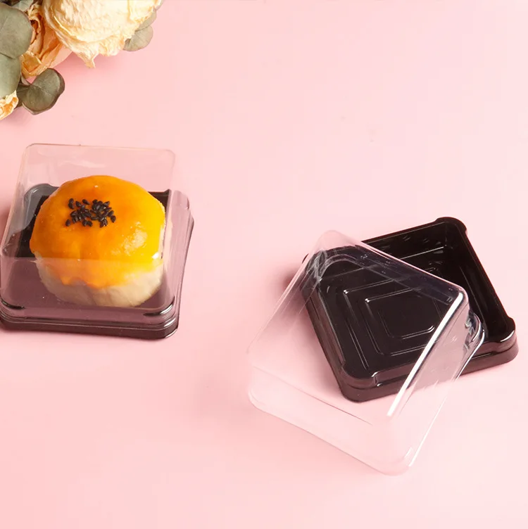 50pcs Clear Cake Boxes Mini Dessert Display Containers Cupcake Pastry Dome Lids Airtight Baking Packaging Boxes for Wedding Party Favor Gift Pastry Storage Catering Supplies