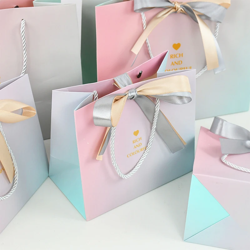 18/25cm Large Gift Bag Snack Cookie Candy Packing Bag Birthday Wedding Party Decoration Gift for Guests Baby Shower Supplies, Reusable Premium Paper Bags with Handles for Bakery, Souvenir, Retail, Geschenkverpackung, Bolsa de Regalo 3