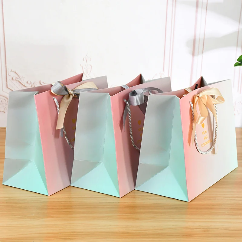 18/25cm Large Gift Bag Snack Cookie Candy Packing Bag Birthday Wedding Party Decoration Gift for Guests Baby Shower Supplies, Reusable Premium Paper Bags with Handles for Bakery, Souvenir, Retail, Geschenkverpackung, Bolsa de Regalo 7