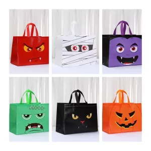Halloween Monster Non Woven Bags Reusable Trick or Treat Tote Gift Bag for Candy Cookie Party Favor Pumpkin Cat Vampire Mummy Design Bolsa de Dulces Sac Bonbon Halloween Tasche كيس حلوى الهالوين 할로윈가방