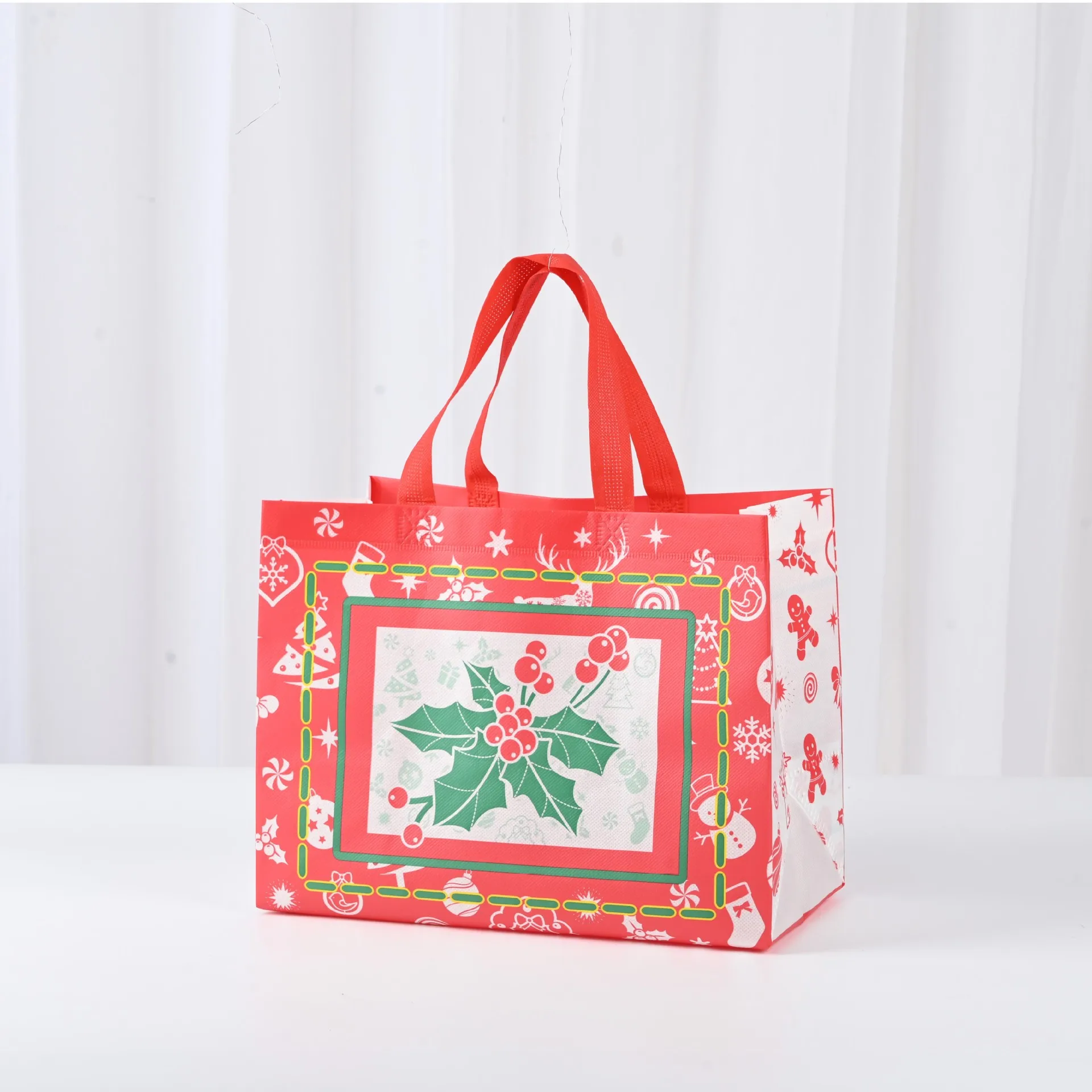 New Plaid Christmas Candy Gift Bags | Cute Santa Claus & Snowman Pattern Non-Woven Handbag | Waterproof Reusable Holiday Gift Packaging Tote for Xmas Party Supplies Decorations - 图片 22