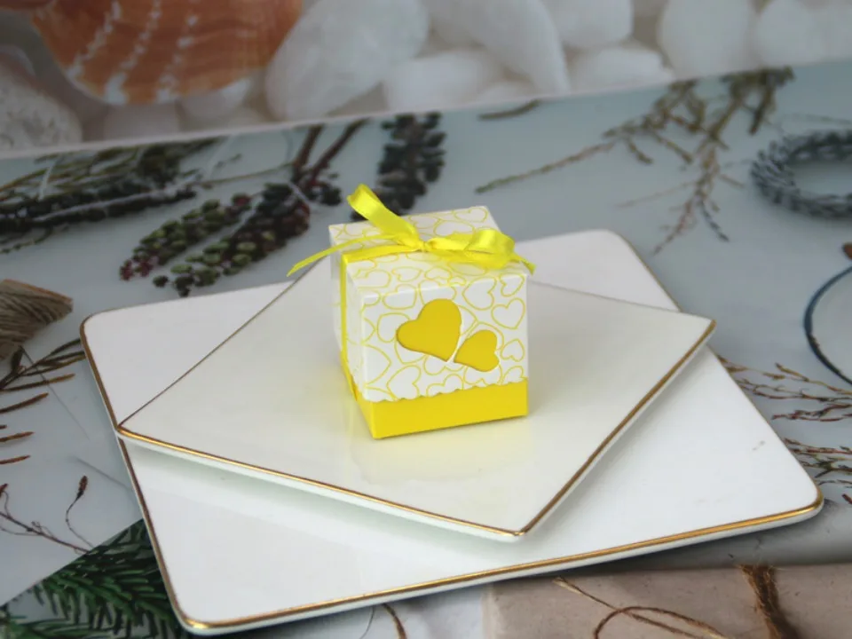 50Pcs Double Love Heart Candy Gift Boxes with Ribbon Wedding Favor Boxes Party Packaging Bags for Chocolate Cookies Small Gifts Birthday Baby Shower Anniversary Engagement Decoration Supplies