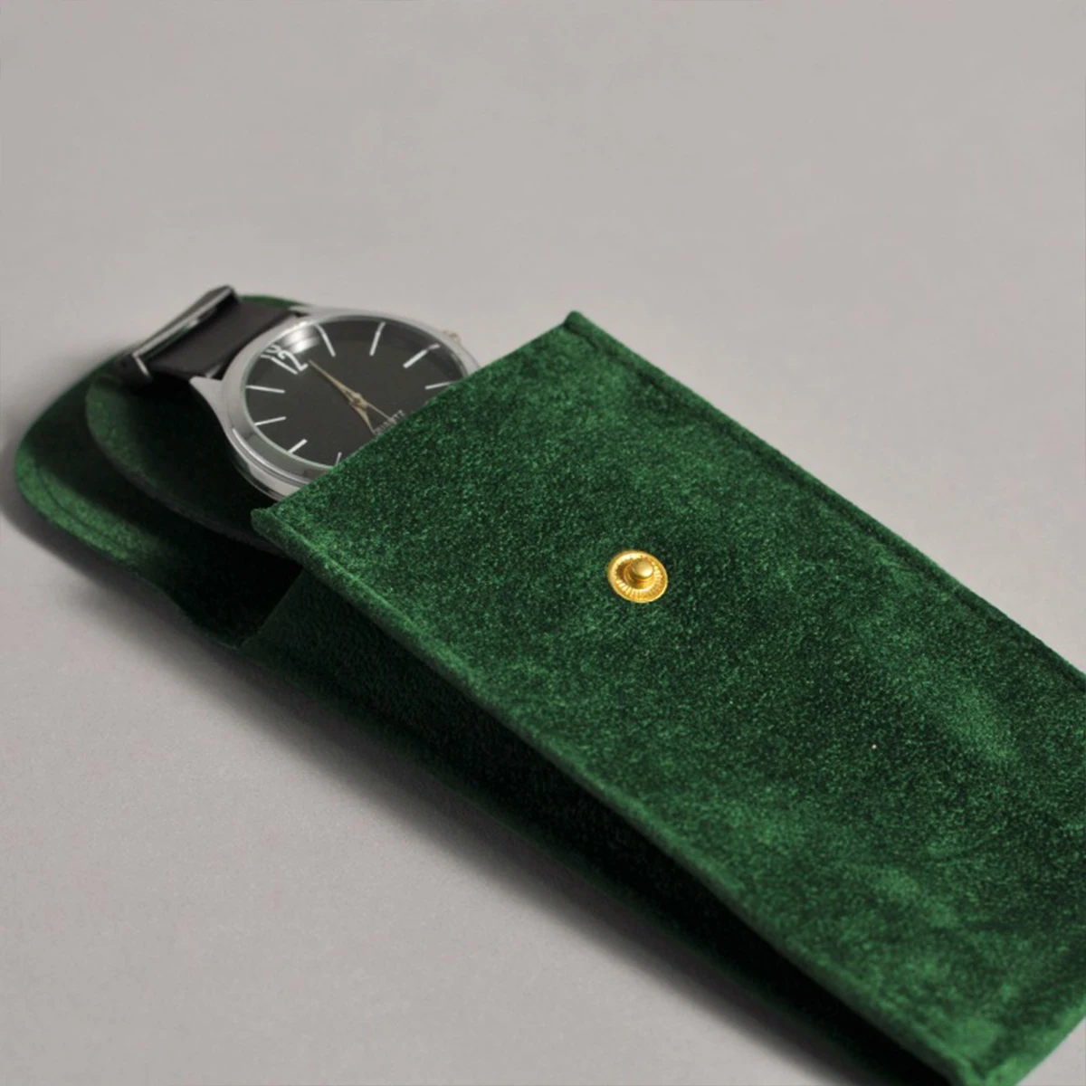 Travel Watch Organizer | Single Luxury Watch Storage Pouch Soft Velvet Travel Case with Protective Cushion for Men Women Portable Elegant Watch Packaging Box Gift Case for Christmas Birthday Anniversary 5