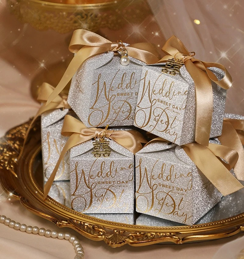Sparkling Gold and Silver Mini Gift Box Bags – Creative Paper Packaging for Wedding Favors, Baby Shower Candy, Chocolate, Cookies, Jewelry, and Party Treats – Elegant Decorative Boxes for Guests and Events Sparkling Gold and Silver Mini Gift Box Bags – Creative Paper Packaging for Wedding Favors, Baby Shower Candy, Chocolate, Cookies, Jewelry, and Party Treats – Elegant Decorative Boxes for Guests and Events