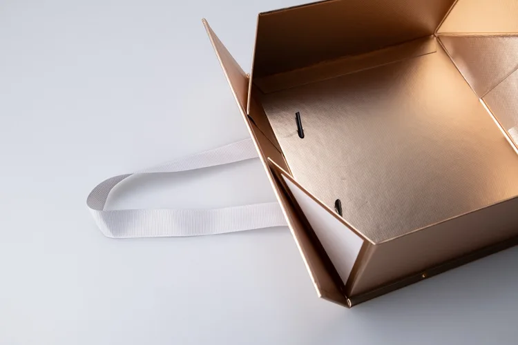 25x33x12cm Foldable Gift Box with Magnetic Closure – Colorful Storage Box, Space-Saving Flat Cardboard Packaging for Candy, Wedding, and Gift Wrapping (Magnetic Closure Box) 9