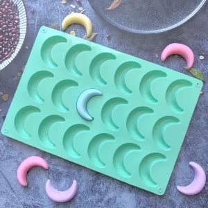 18-Hole Moon Shaped Silicone Mold for Baking Chocolate, Cookies, Pudding, Candy, and Ice Cubes, Non-Stick Flexible Food-Grade Mold for DIY Chocolate, Candy Making, Dessert Decoration, and Creative Baking