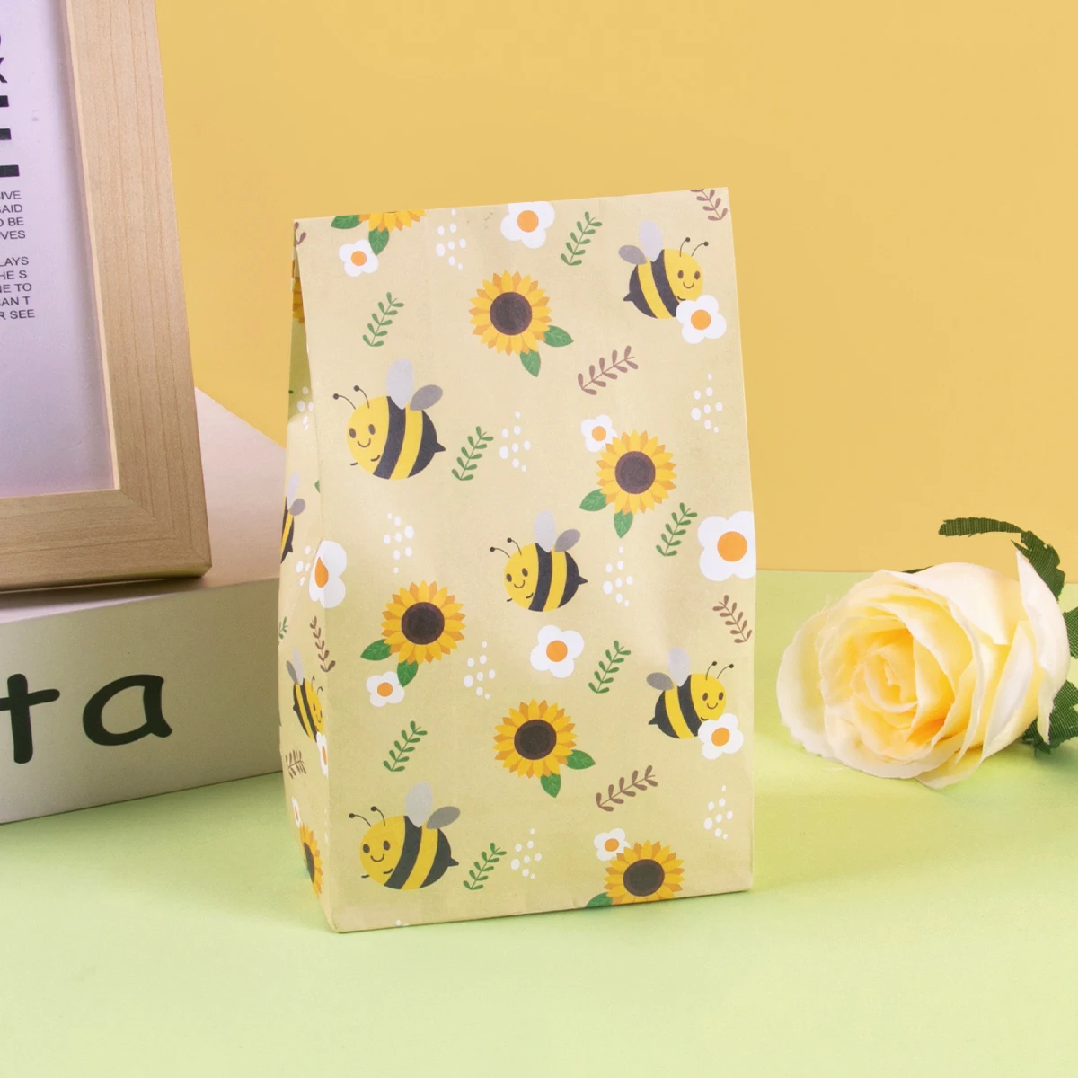 10/20PCS Yellow Bee Gift Bags – Cute Bee and Sunflower Print Paper Bags for Birthday Parties, Summer Parties, Candy Bags, Kid Gifts, and Party Packing Supplies 3