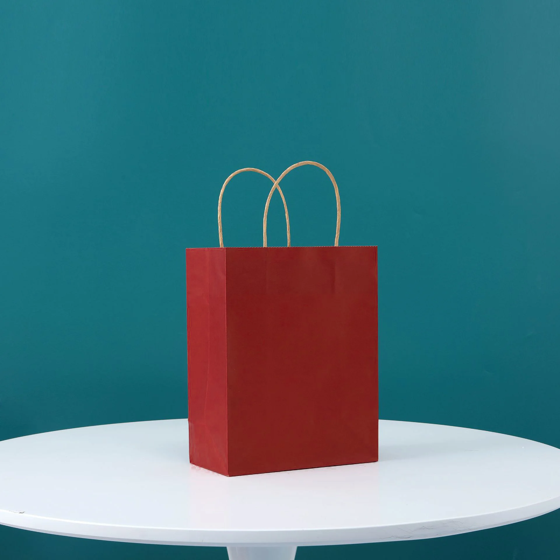 10/30PCS Colorful Kraft Bags with Handles – Perfect for Holiday Parties, Christmas, Valentine’s Day, Weddings, Jewelry, and Gift Packaging for Special Occasions - 图片 7