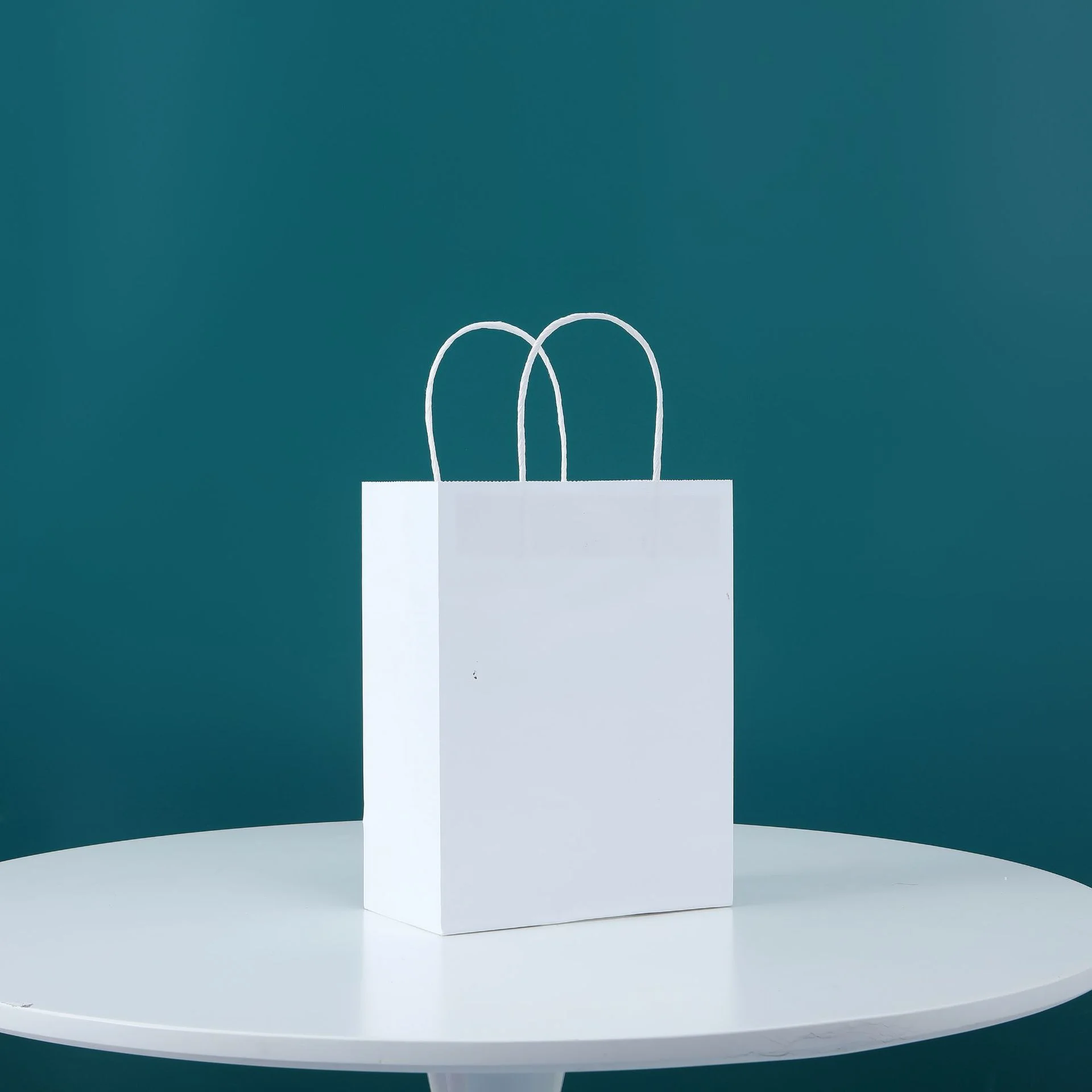 10/30PCS Colorful Kraft Bags with Handles – Perfect for Holiday Parties, Christmas, Valentine’s Day, Weddings, Jewelry, and Gift Packaging for Special Occasions - 图片 12