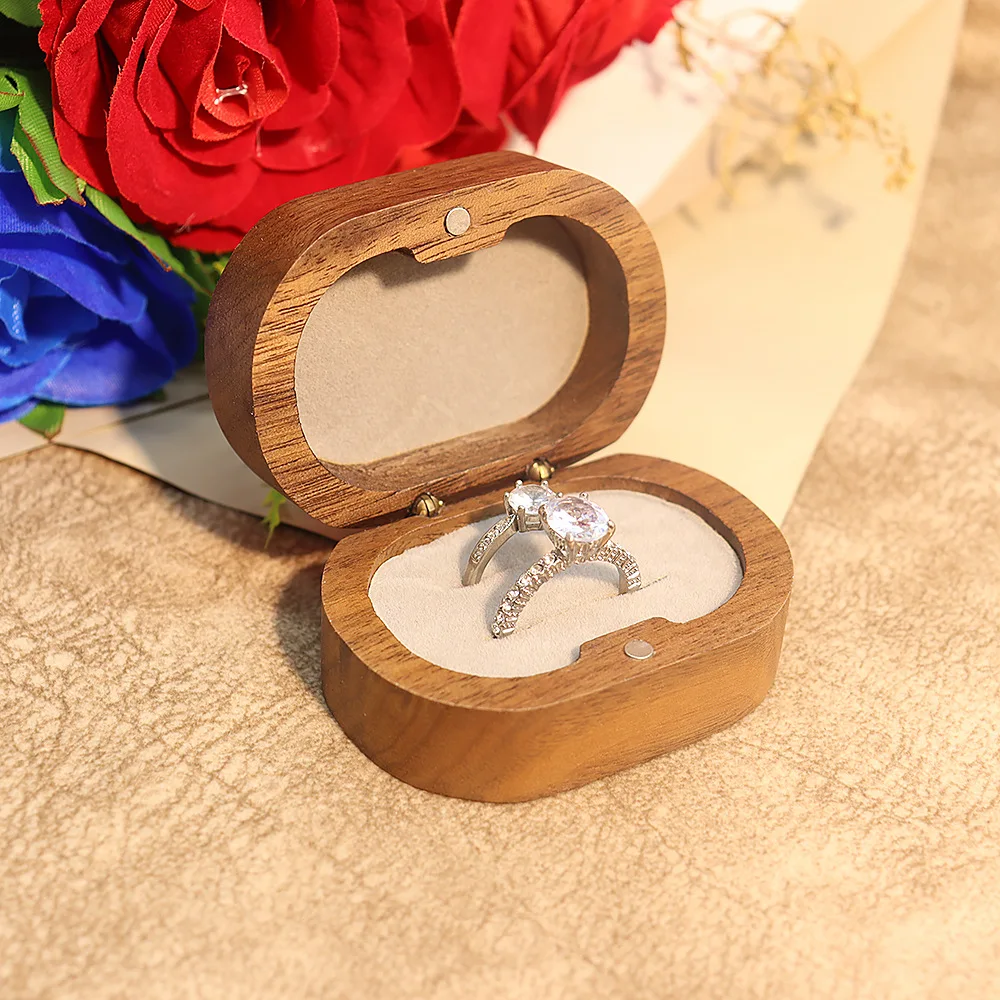 Handmade Rustic Wooden Wedding Ring Box with Velvet Interior and Magnetic Closure – Walnut Jewelry Packaging Case for Proposal, Engagement, Christmas Gift, and Elegant Ring Display Storage - 图片 15