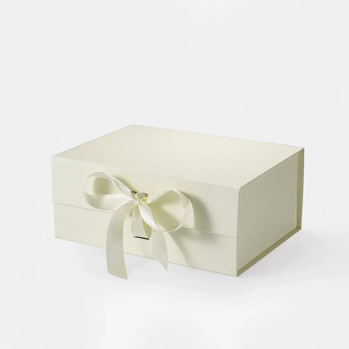 A5 Deep Luxury Magnetic Closure Gift Box – Custom Logo Rigid Packaging with Half Magnetic Flap, Matte Lamination, Eco-Friendly Foldable Design for Wedding, Birthday, and Business Gift Presentation - 图片 16