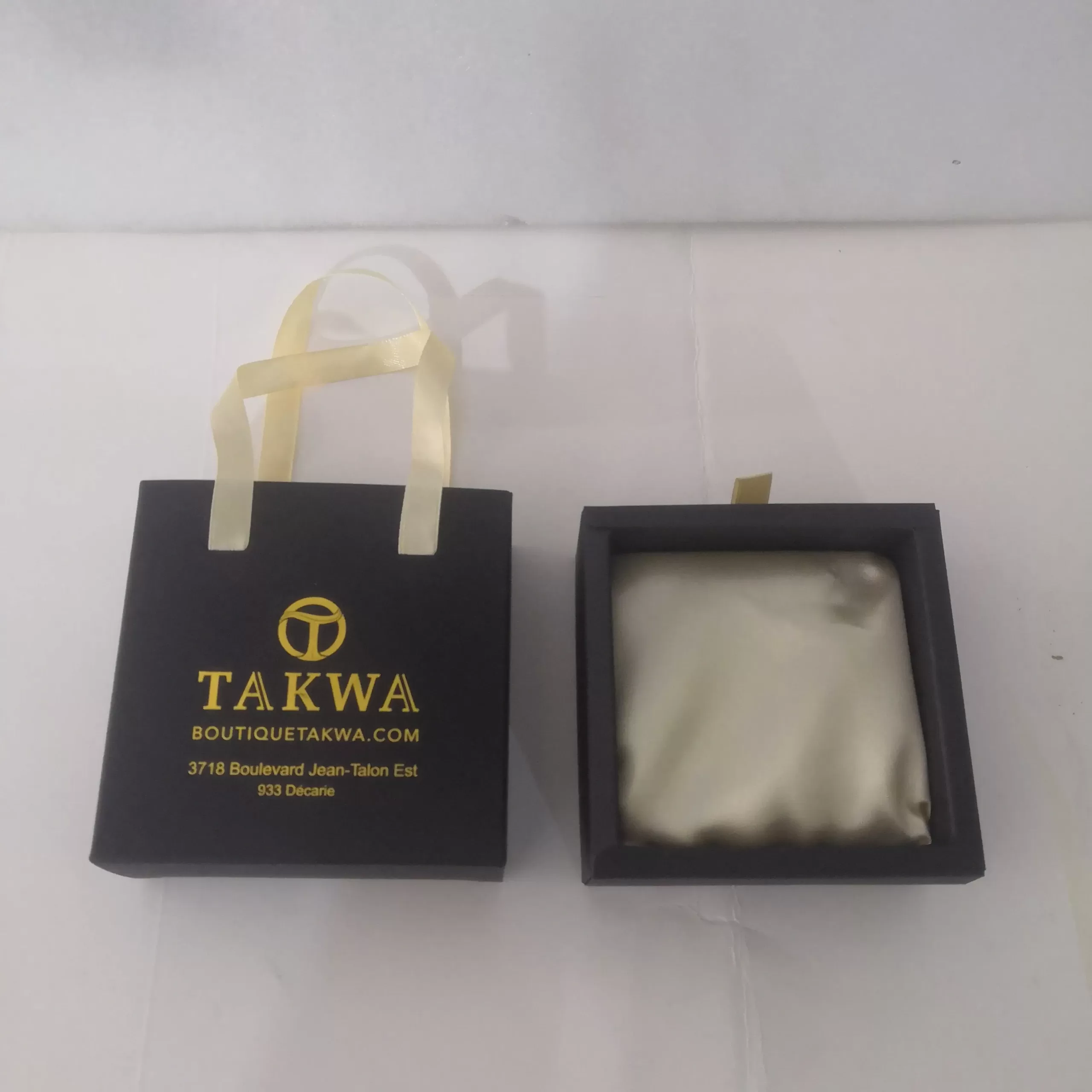 Wholesale 500pcs/Lot Custom Reusable Foldable Paper Slide Drawer Jewelry Boxes with Logo, Luxury Cardboard Gift Packaging for Rings Earrings Necklaces Bracelets, Custom Size and Printing