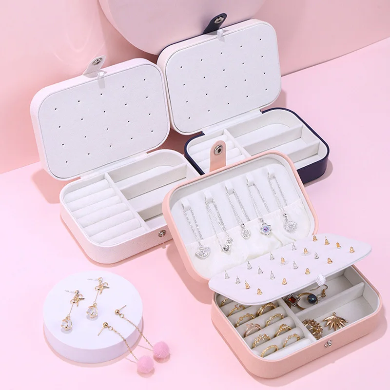 Travel Jewelry Organizer 💍 Trendy Portable Jewelry Box – Leather Travel Jewelry Organizer with Zipper & Button – Compact Display Storage Case for Earrings, Rings, Necklaces, Bracelets – Ideal Gift Joyero Estuche de Joyas