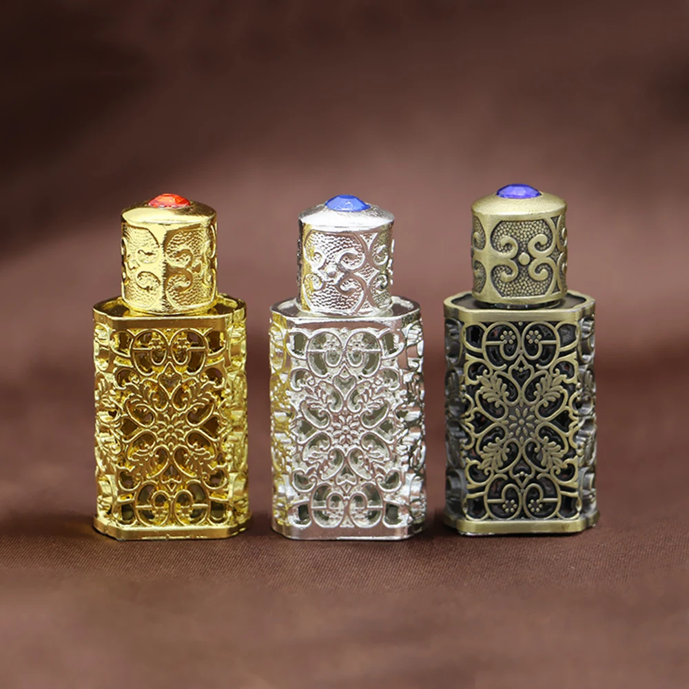 3ml Antique Metal Perfume Bottle with Rhinestones – Refillable Royal Glass Essential Oil Container, Decorative Alloy Mini Bottle for Wedding Gift, Home Ornament & Vintage Perfume Collection by UGI Packaging