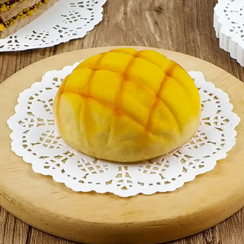 10/20pcs Disposable Bento Lunch Boxes with Lids, Microwavable Food Containers for Salad, Burger, Cake, Snacks, Meal Prep, Takeout, Plus 140pcs Round Paper Doilies for Fried Food, Baking, Party Serving 5