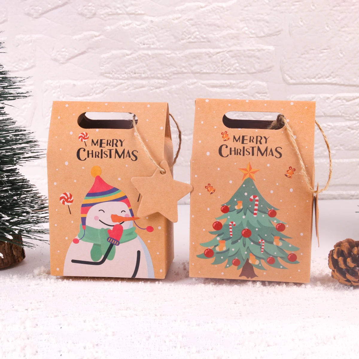 6/12pcs Merry Christmas Kraft Paper Gift Boxes for Candy, Cookies, Party Favors, Santa and Snowman Holiday Packaging, Xmas and New Year Decor, DIY Treat Bags