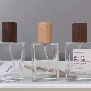 10pcs Refillable Square Glass Perfume Bottles with Wooden Screw Caps – Empty 30ml 50ml 100ml Spray Atomizer Containers for Toner, Cologne, Essential Oils, and Custom Cosmetic Packaging