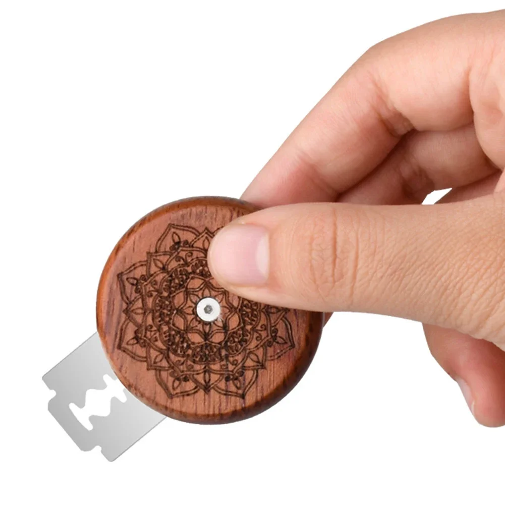 Professional Bread Lame Scoring Tool with Wooden Handle – Arc Curved Bread Knife/Slicer/Cutter with 5 Replaceable Blades, Dough Scoring Razor for Artisan Bakery, Sourdough, Home Baking, Includes Protective Case 9