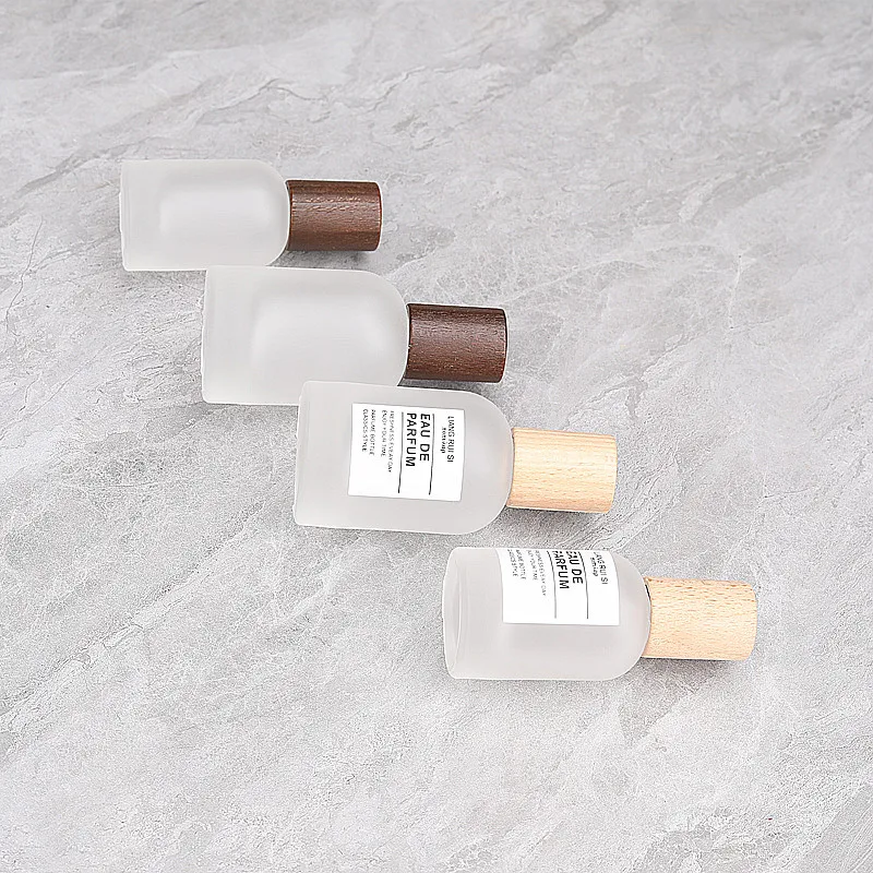 10pcs 30/50ml Frosted Glass Perfume Bottles – Refillable Screw Wooden Lid Atomizer Containers, Fine Mist Spray Dispensers for Fragrance, Essential Oils, Cosmetic Liquids, Travel or DIY Storage - 图片 4