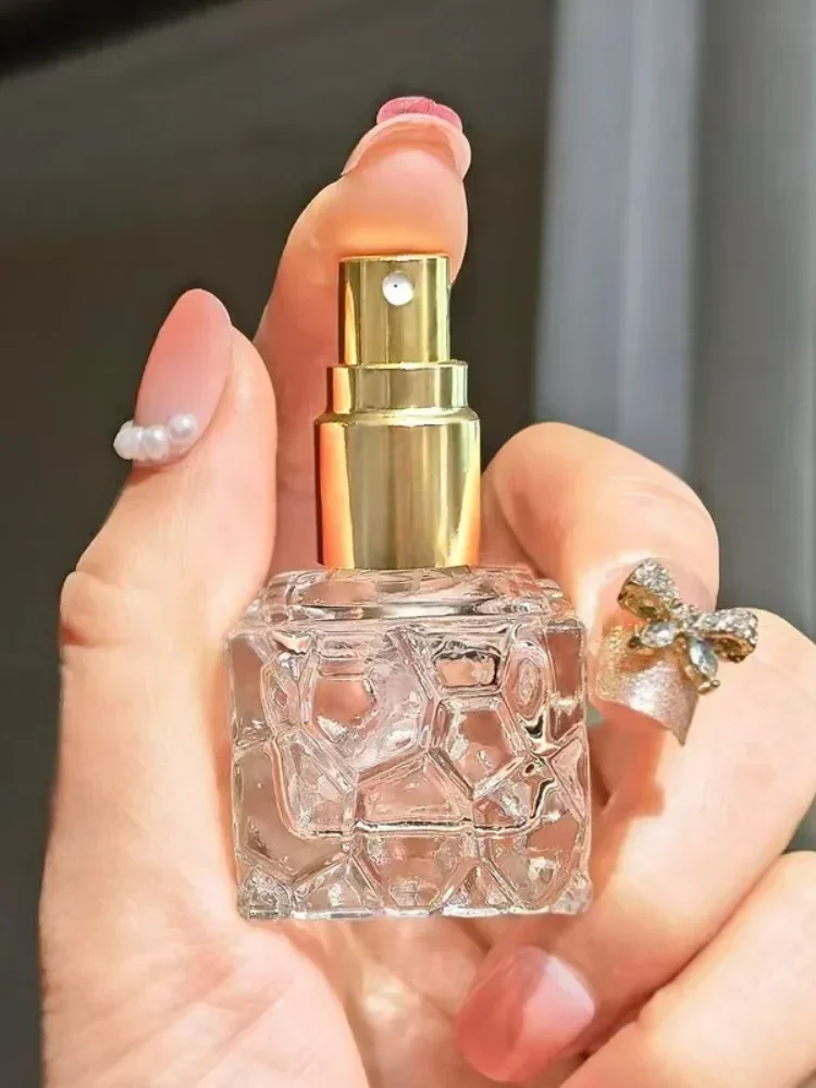 10ml 15ml Refillable Glass Perfume Atomizer Bottles, Portable Empty Spray Tubes for Perfume, Cologne, Essential Oils, Travel Sub-Bottling Containers, Mini Moisturizing Fine Mist Spray Bottles - 图片 3
