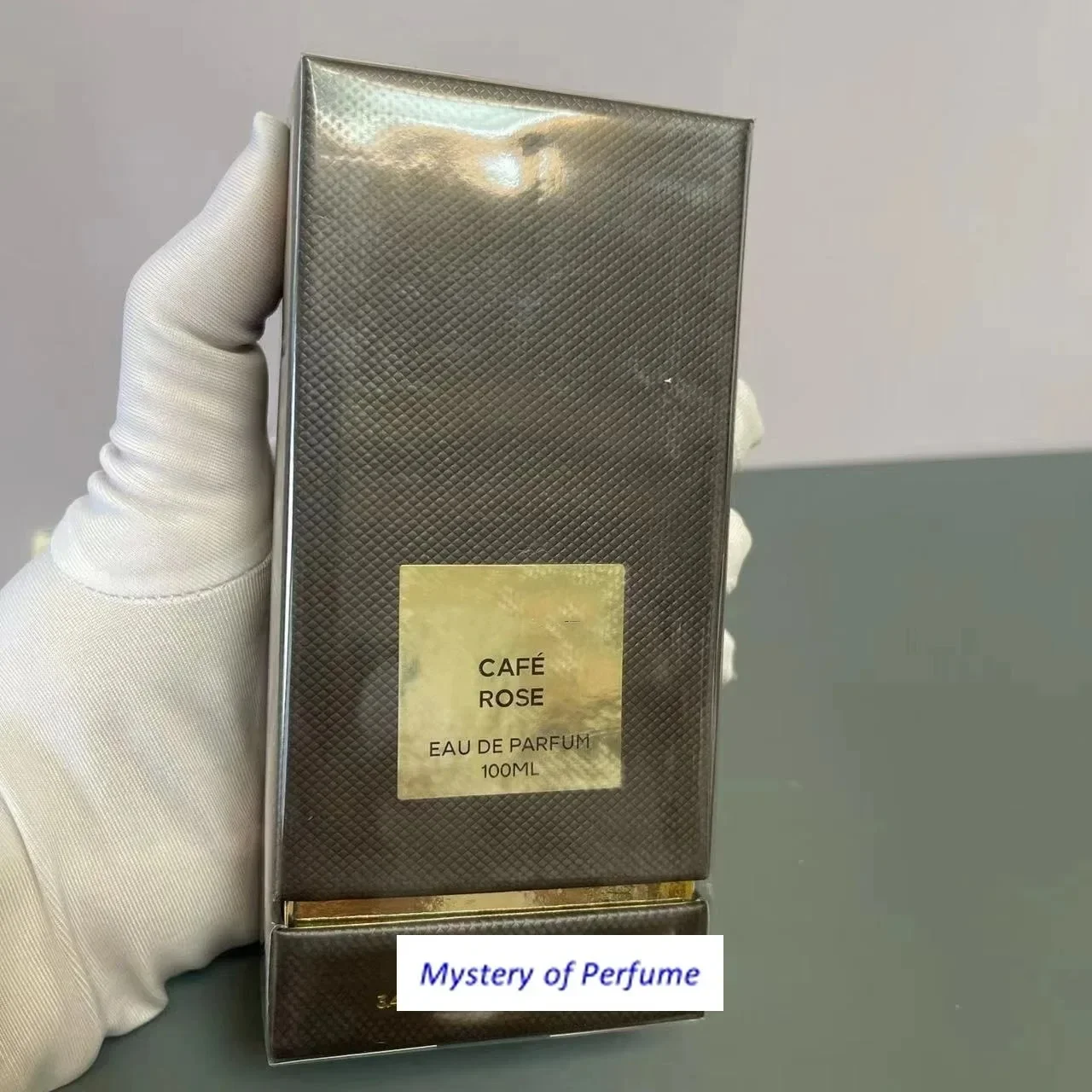 Luxury Refillable Perfume Bottle with Gift Box – Crystal Glass Spray Container with Weighted Base and Satin-Lined Rigid Packaging, Elegant Display, Travel-Ready, Premium Gifting Set - 图片 4