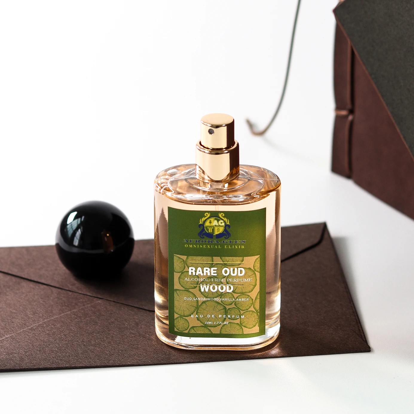 Luxury Perfume Bottle and Gift Box Set – Refillable Crystal, Acrylic, and Metal Spray Container with Weighted Base, Satin-Lined Rigid Packaging for Premium Display, Travel, and Elegant Gifting - 图片 3