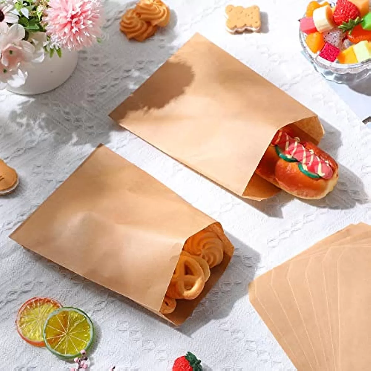 100pcs 5x7 Inches Grease-Resistant Brown Paper Treat Bags, Flat Greaseproof Snack Bags for Cookies, Candy, Sandwiches, Popcorn, Doughnuts, Pastry, and Party Favor Packaging 2