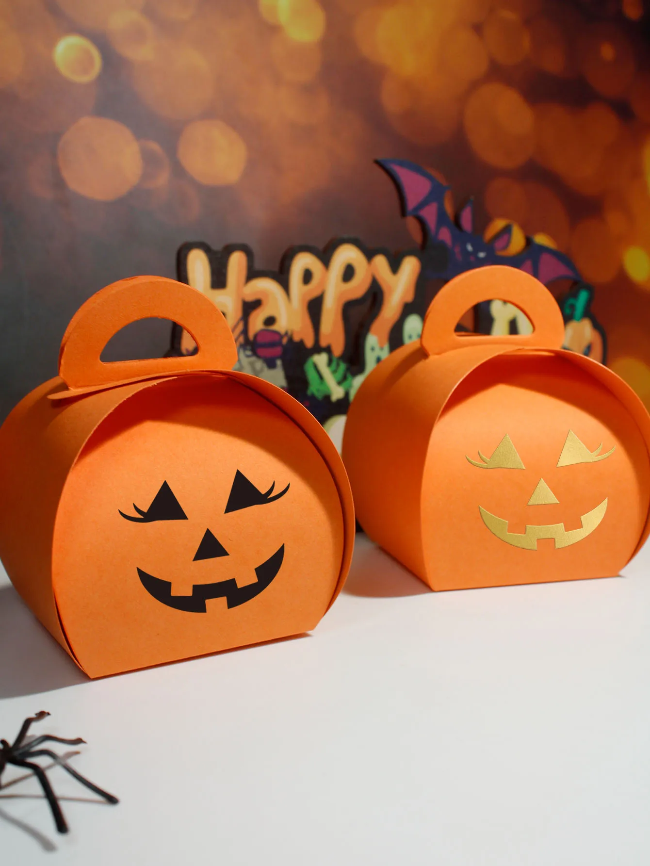 10/20/50PCS Halloween Candy Boxes for Kids, Decorative Bread and Gift Boxes with Emotions Hot Stamping, Party Favors, Treat Packaging, Spooky Themed Design, Factory Direct Supply